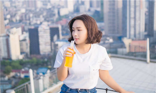 察雅关于试管代生助孕多少钱的详尽分析与指导