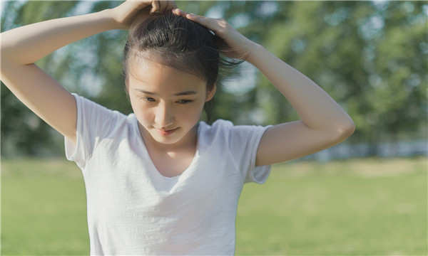 察雅试管代育生子多少钱？助孕机构为您提供详细信息